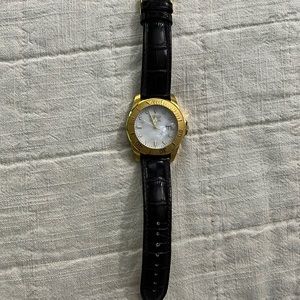 INVICTA PRO DIVER GOLD/Mother of pearl